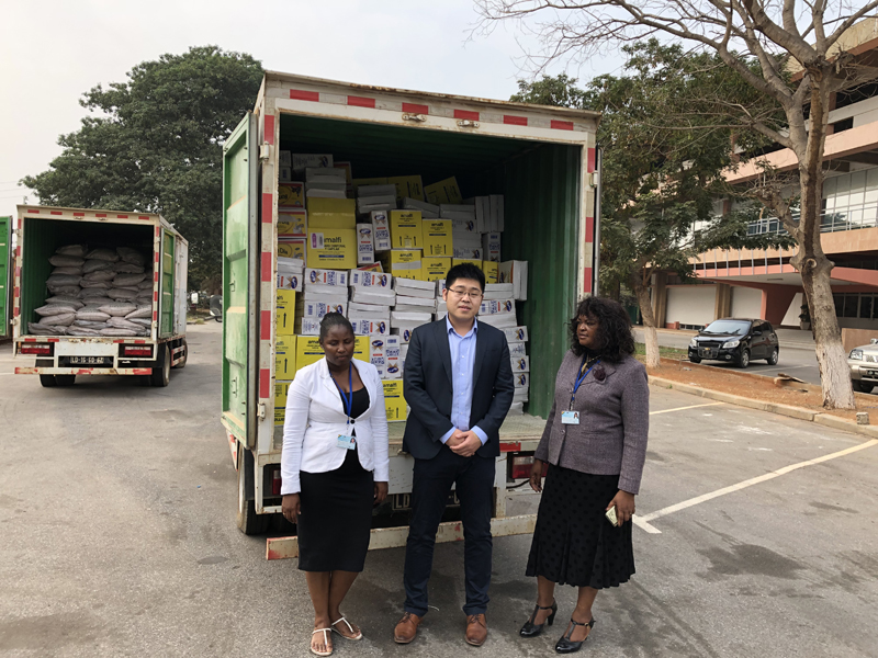 捐獻物資 (3).jpg